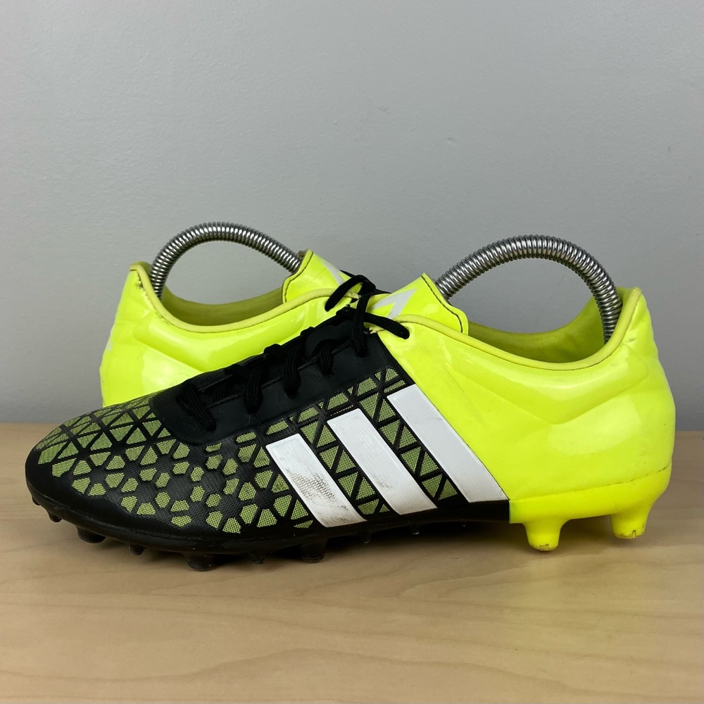 Adidas Men’s Size 8.5 Ace 15.3 FG Volt & Black Athletic Soccer Cleats 2015 - Picture 4 of 13